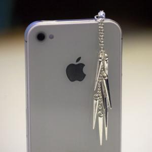 Elegant Silver Spikes Iphone Earphone Plug/dust..