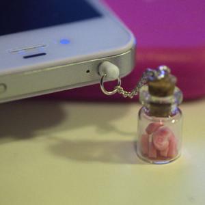 Kawaii Love Bottle With Pink Hearts Iphone..